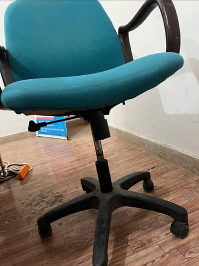 New Office furniture for sale at very low price