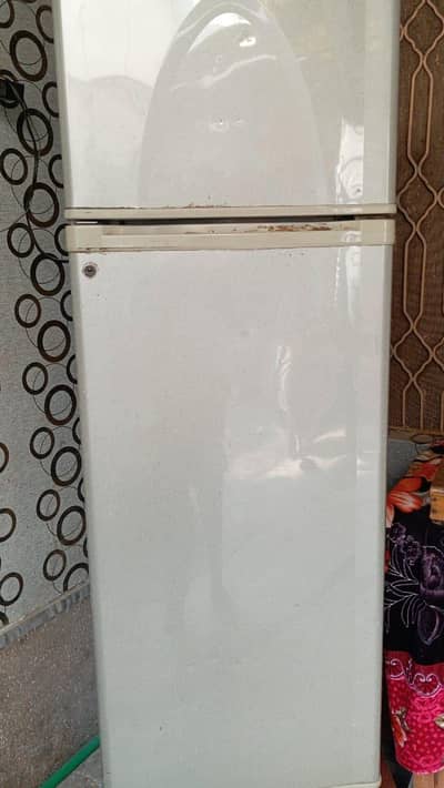 Dawlance Medium size Double door refrigerator
