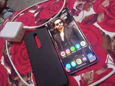 oneplus 8 sat charger ha pta proof ha  all okay just mobile for Sela