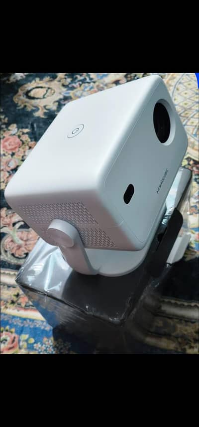 magcubic led projector uesd