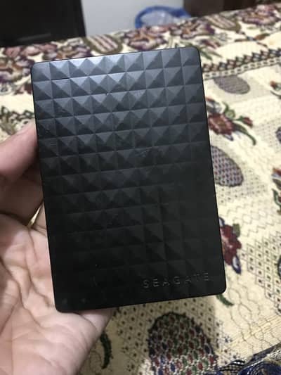 Seagate 2 TB portable hard drive
