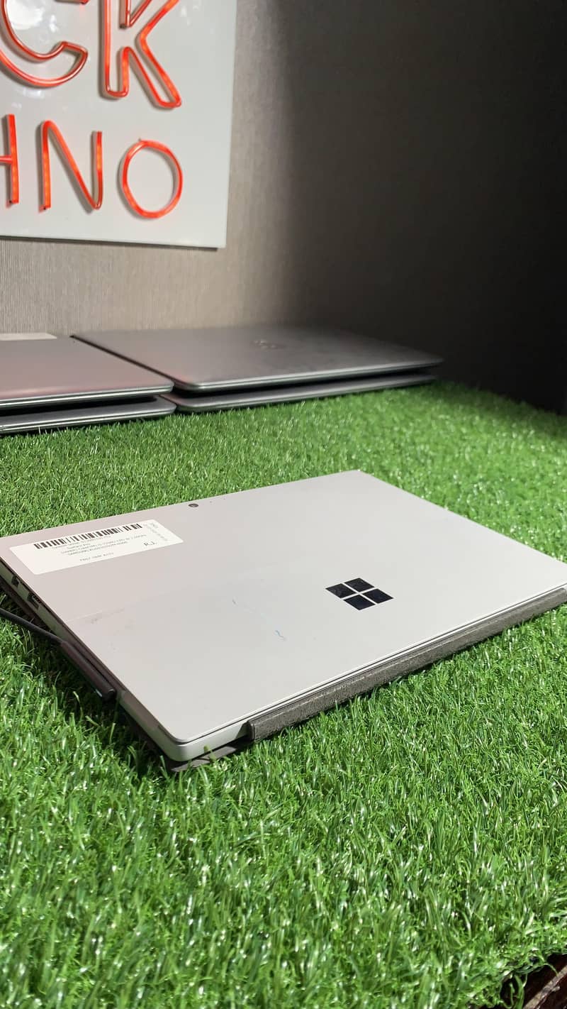 Microsoft Surface Pro 5