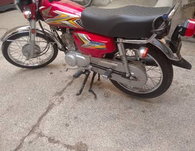 Honda 125 24/25
