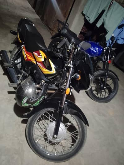Honda prider 100 Black color