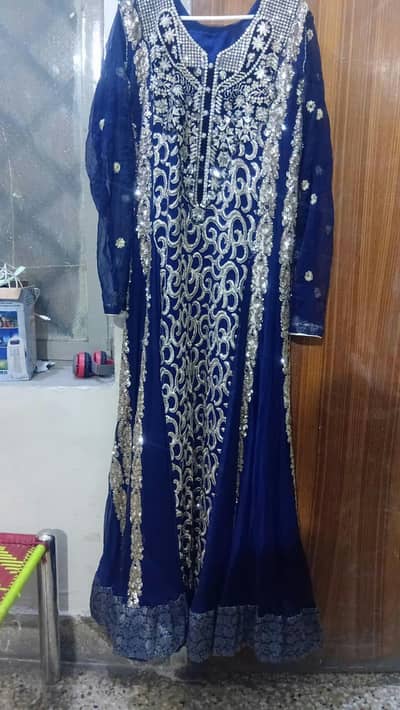 Black velvet 3 pice dress newcondition