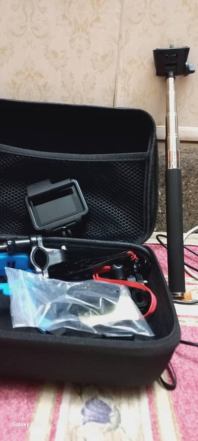 New condition camera gopro hero 7 silver for urgent sale