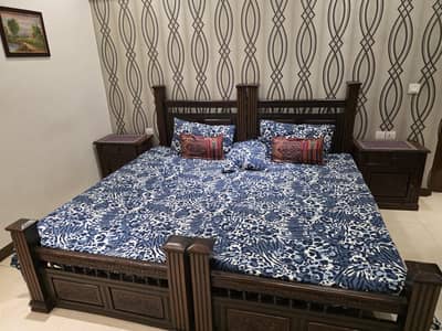 Single Bed set with sidedrawers SET of 2
