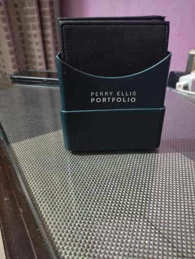Perry Ellis wallet for sale