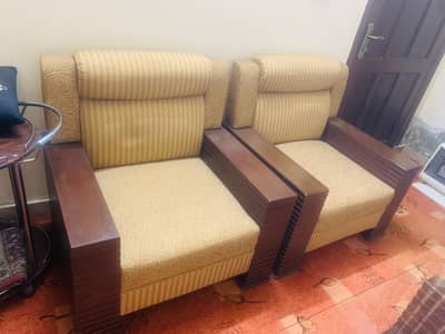 Sofa Set for Sale in Good Condition