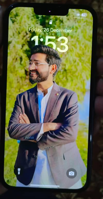 iam Selling I phone 14, without any fault, battery' health is 99