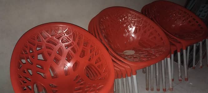 outdoor chairs and table