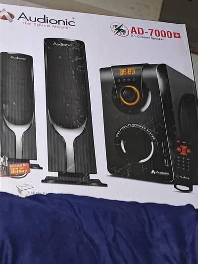 SPEAKERS/WOOFERS/AUDIONIC SPEAKER