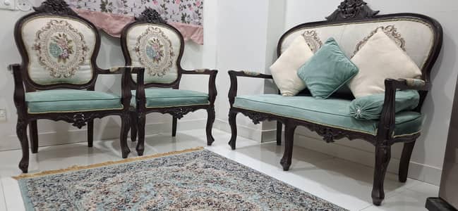 Chinioti 4 Seater Sofa with Cushions - Price Rs. 45,000