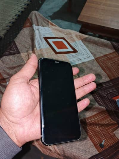 iPhone Xr Factory unlock