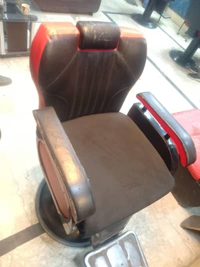 salon chair for sale totally four chairs hai