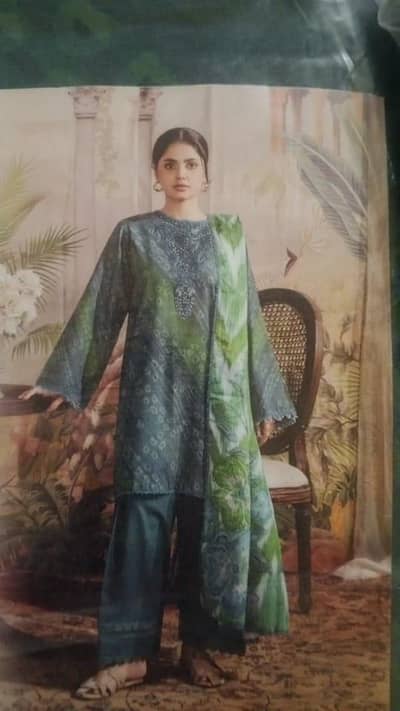 Unstiched 3 peace khadar  suites in just benish 4000 Asim Jofa 3700