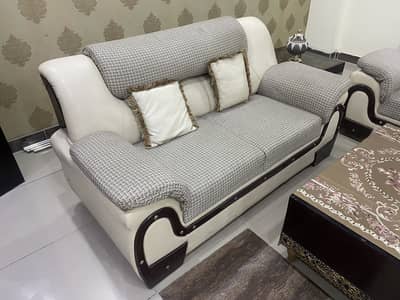6-Seater Sofa Set – Excellent Condition