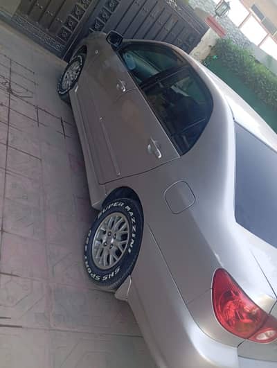 Toyota Corolla SE Saloon