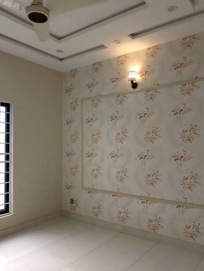 5 mrla luxury house available for rent sector C bahria town Lahore