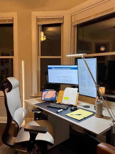 Female office staff required international company office 03007853159