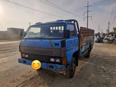 mazda 3500 14 feet frame