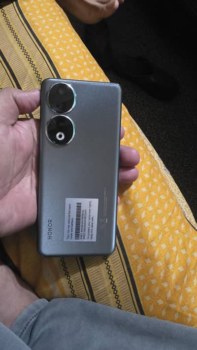honor 90 8/256 gb  non pta contact 03146614926