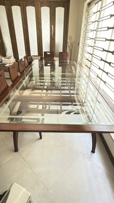 Premium Dining Table for Sale