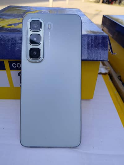 Infinix hot 50. =8=128