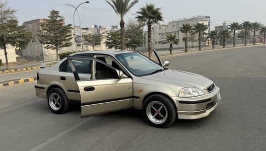 Honda Civic 1998 OriginaLConditionBetrtn Cultus,City,Alto,Santro,Liana