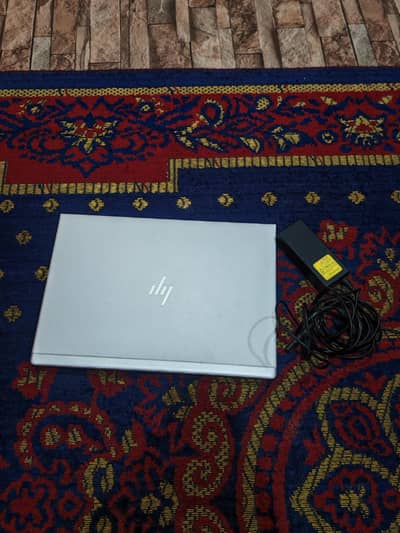 HP elitebook 840 G6 (8/256)