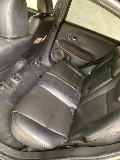 Honda Vezel RS Hybrid Model 2016 Import