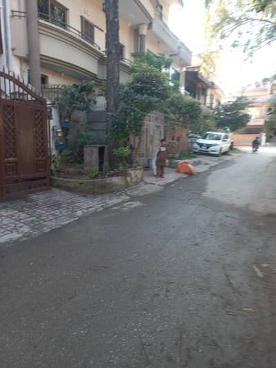 G11 SINGLE STORY HOUSE FOR SALE