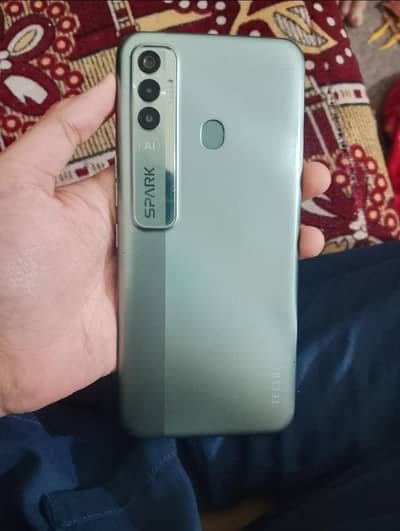 Tecno spark 7 pro 4/64