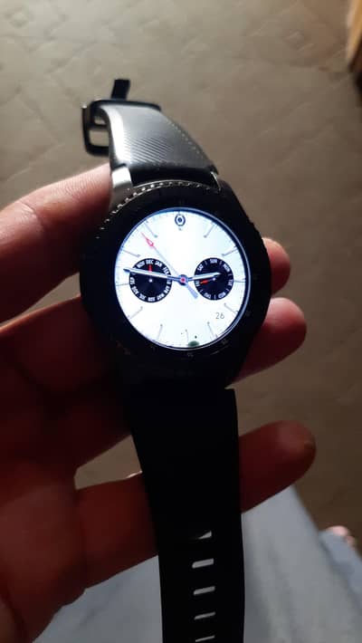 Samsung galaxy S3 watch with charger