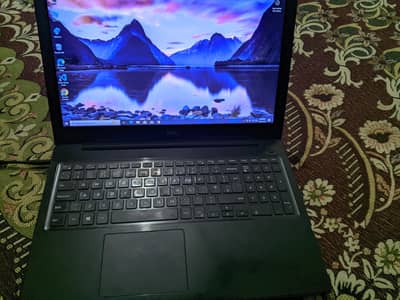 Dell core i5 8 generation laptop for sale