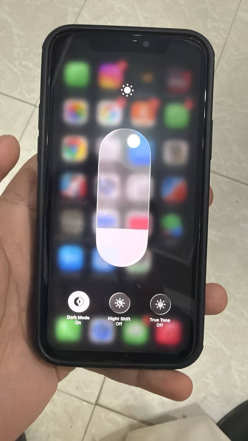 iPhone 11 Pro 6