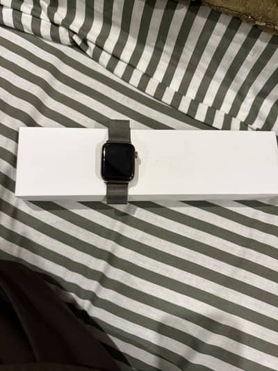 Apple Watch Series 6 stainless steel gold 44mm10/10 Milanese strap