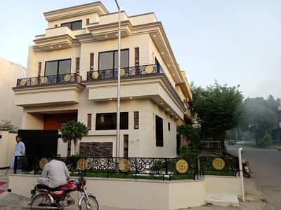 G-13/1 25*40 Proper Corner Brand New House For Sale Park, Market, Masjid, Matro Station, And Water Filter