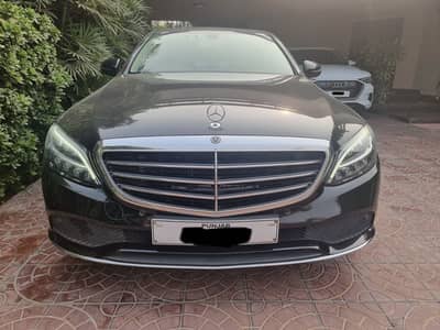 1st owner Shahnawaz Import Total genuine & scratch-less Mercedes  C180