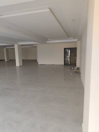 Ideally Located 5000 Sq Feet Hall Available Suitable For Growing Businesses