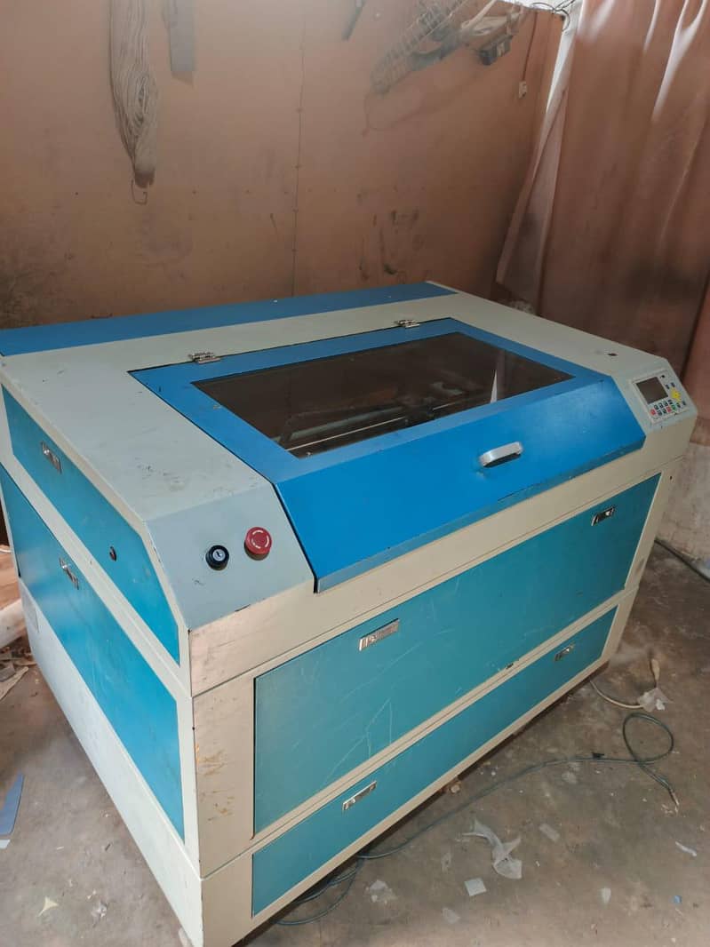 laser cutting machine 1