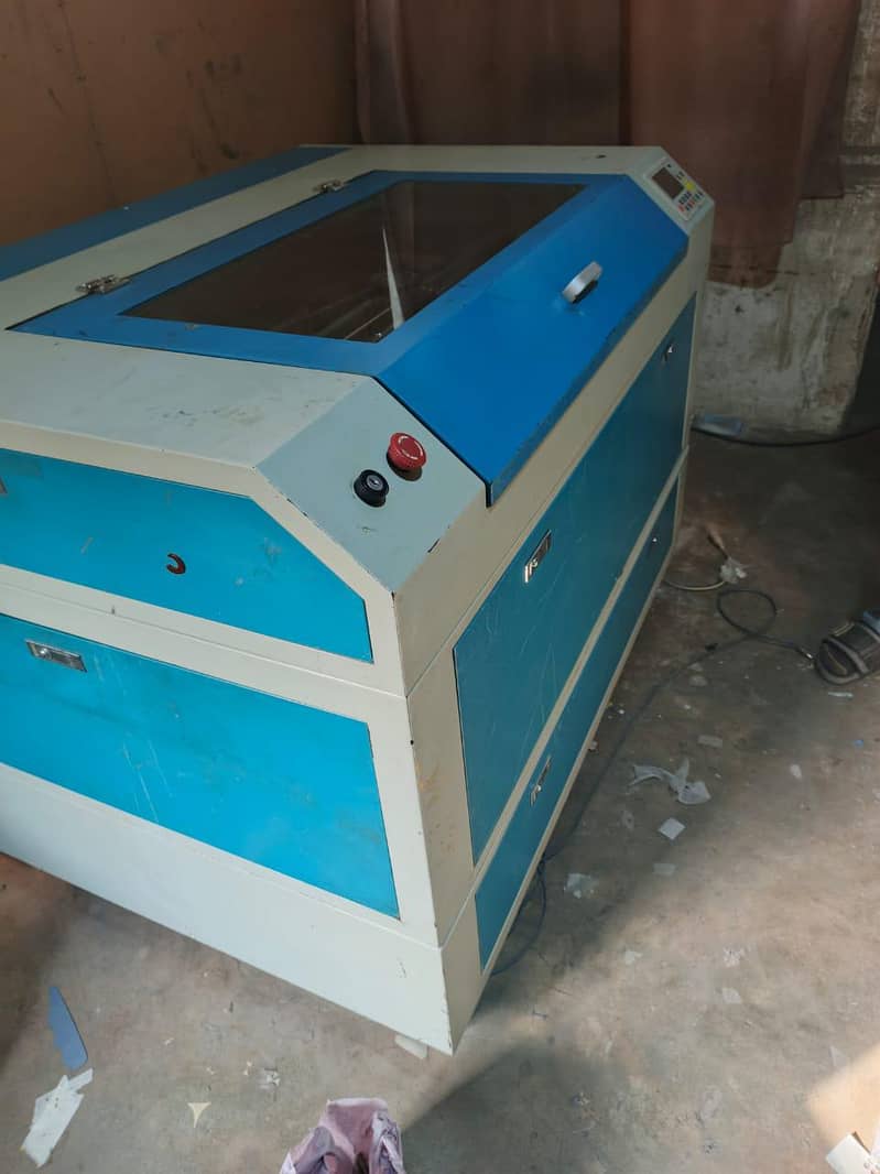 laser cutting machine 2