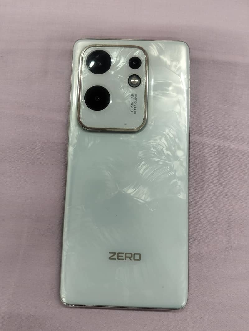 Infinix zero 30 1