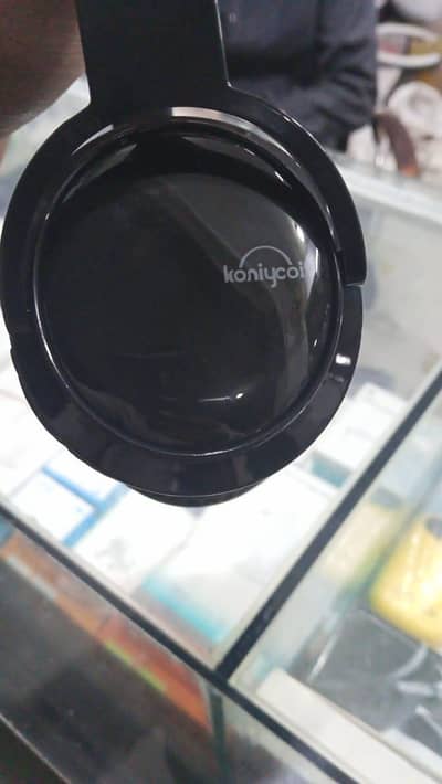 KB-6020 Wireless Headphones – Deep Bass & Noise-Free Sound