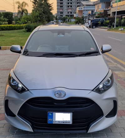 Yaris Hatchback 21/25 X-push