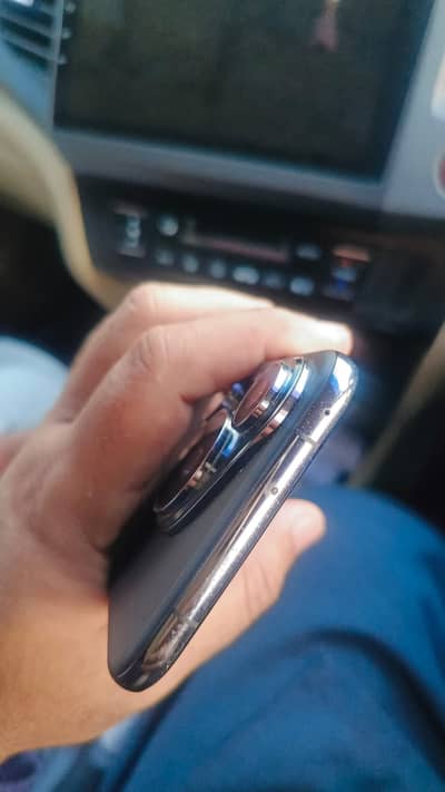 Huawei Pura 70 Pro – PTA Approved – Full Box – 320,000 PKR