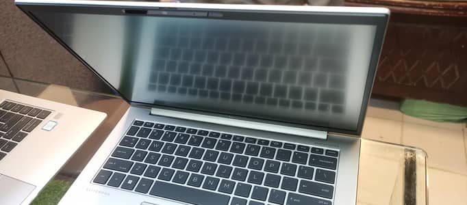 hp elitebook 840g9 i7/12 generation 16gb ram/256ssd 14inch laptop size