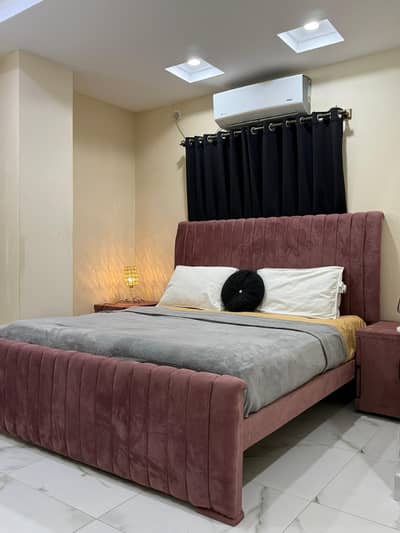 Per day one bedroom available in e-11 Islamabad