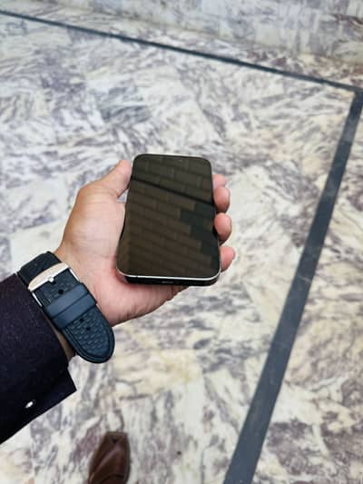 14 pro 256 gb wid box