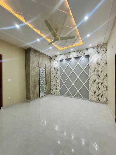 10 Marla House For Rent